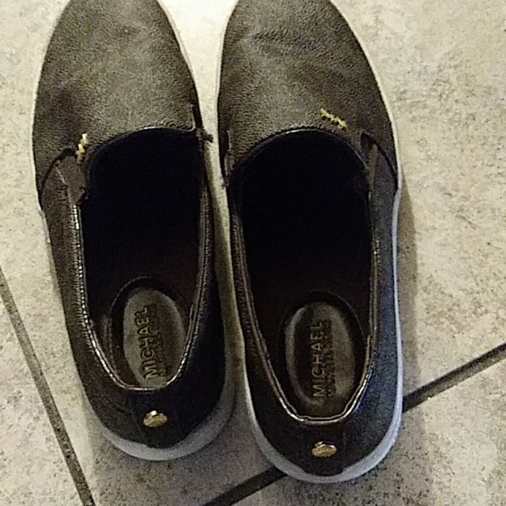 Michael kors shoes.